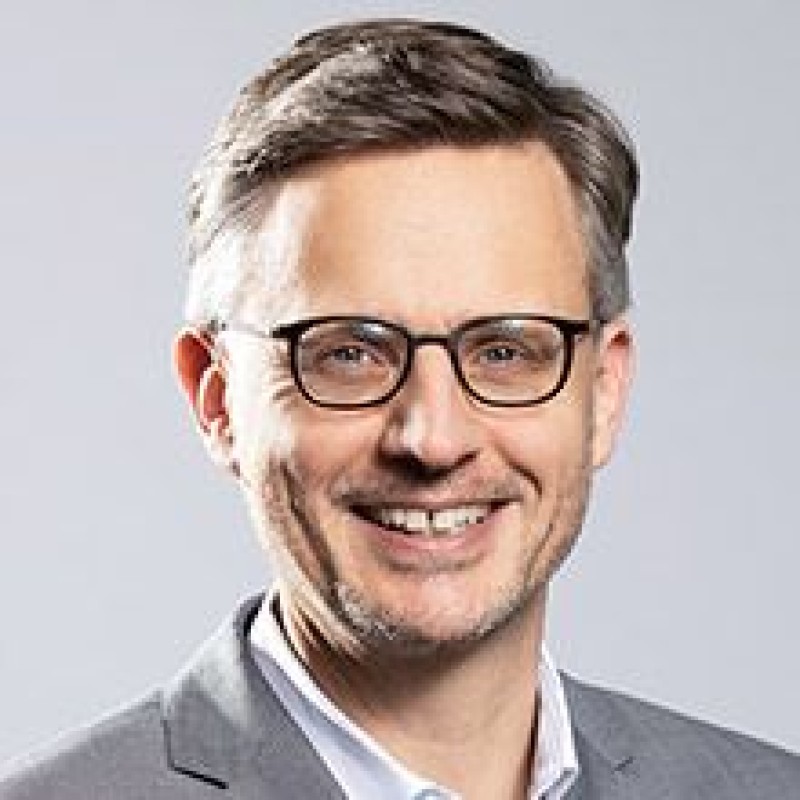 Dr. Andreas Hettich